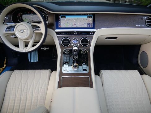 New 2026 Bentley Continental GTC AWD/4WD image 13