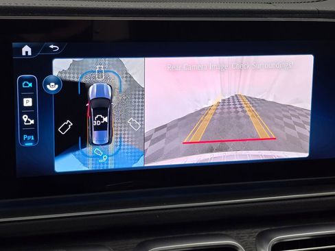 New 2026 Mercedes-Benz GLS 580 4MATIC image 29