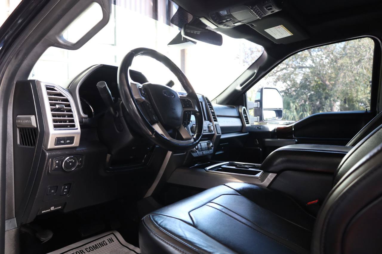 Used 2017 Ford F350 Platinum w/ Platinum Ultimate Package AWD/4WD image 8