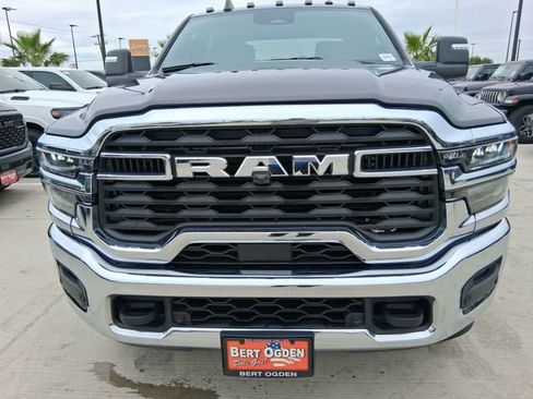 New 2025 RAM 2500 Lone Star AWD/4WD image 17