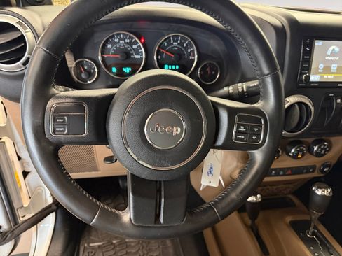 Used 2014 Jeep Wrangler Sahara w/ Trailer Tow Group AWD/4WD image 14