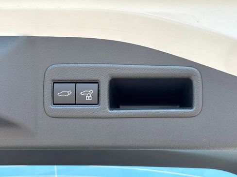 New 2026 Toyota bZ FWD image 7