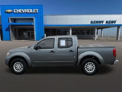 Used 2017 Nissan Frontier SV AWD/4WD image 30