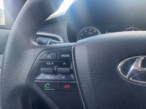 Used 2016 Hyundai Sonata Sport FWD image 23