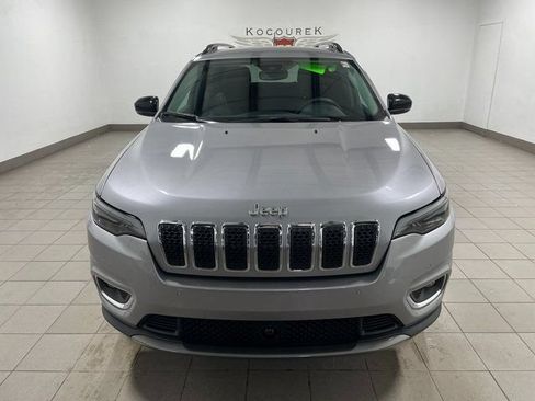 Used 2022 Jeep Cherokee Limited w/ Trailer Tow Group AWD/4WD image 2