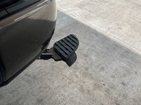 Used 2024 RAM 2500 Laramie w/ Safety Group image 19