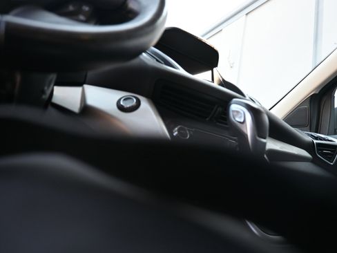 Used 2013 Ford Escape SEL image 21