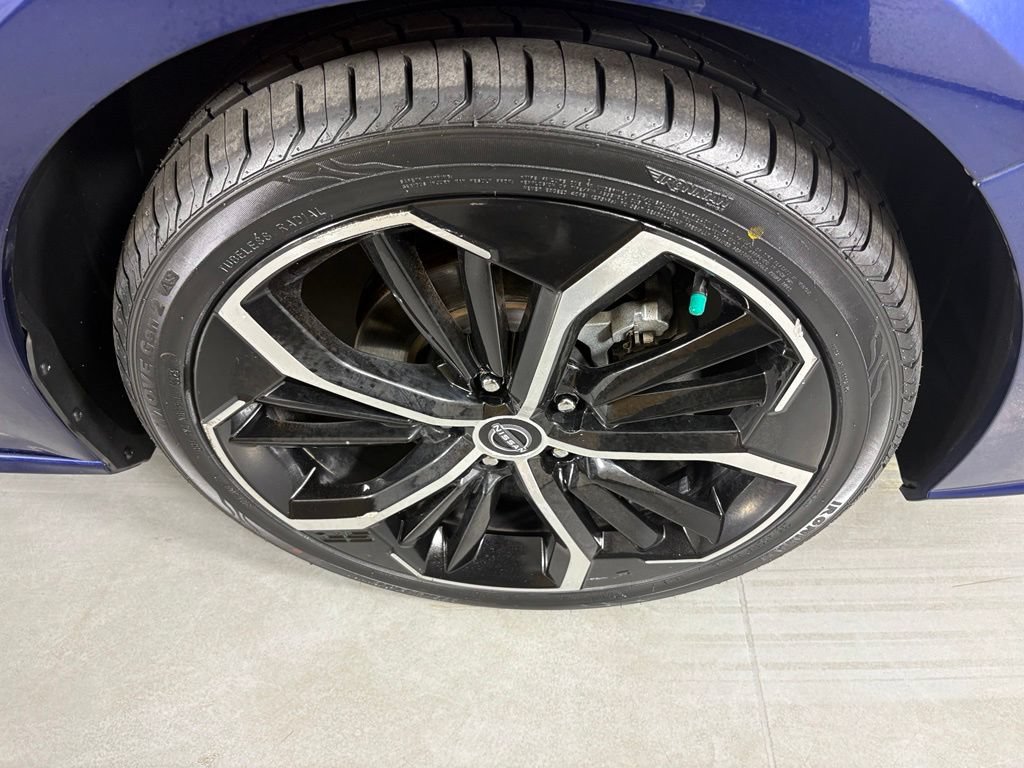 Used 2024 Nissan Altima 2.5 SR FWD image 11