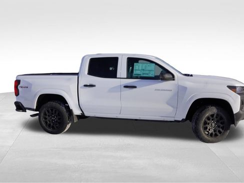 New 2026 Chevrolet Colorado W/T w/ WT Custom Package image 2