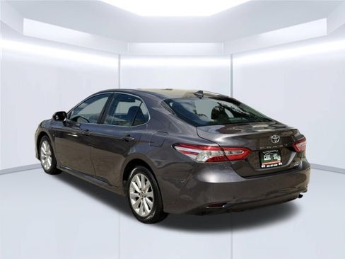 Used 2020 Toyota Camry LE w/ Carpet Mat Package AWD/4WD image 9