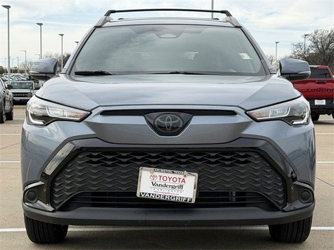 Used 2024 Toyota Corolla Cross SE image 15