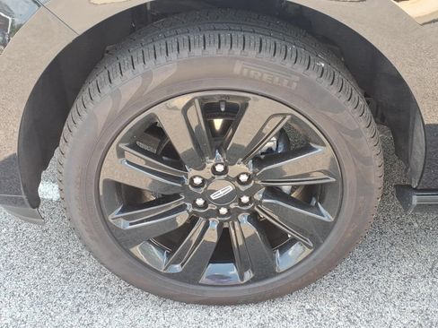 Used 2024 Lincoln Navigator Reserve AWD/4WD image 10