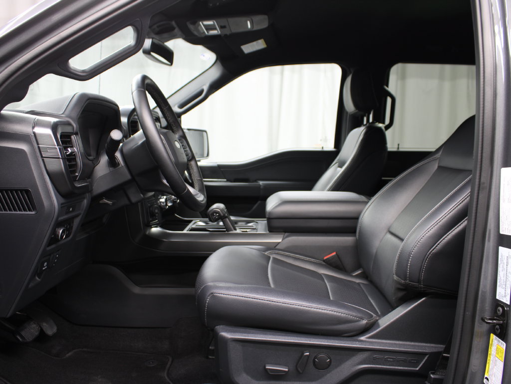 Used 2025 Ford F150 Lariat AWD/4WD image 15