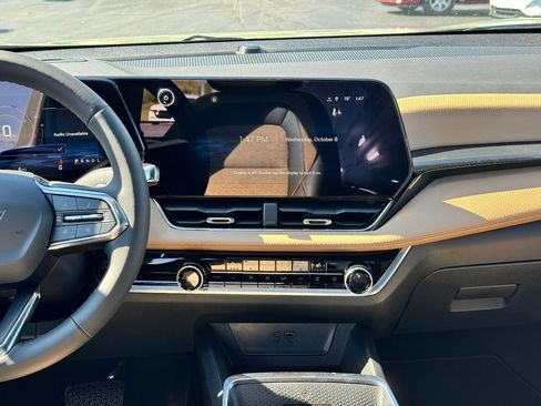 New 2026 Chevrolet Equinox ACTIV w/ Safety and Technology Package image 11