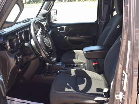 Used 2021 Jeep Gladiator Sport w/ Quick Order Package 24Q 80Th image 7