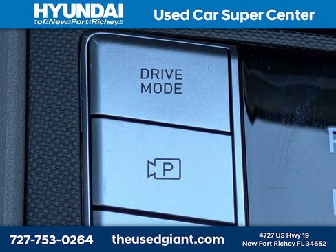 Used 2025 Hyundai Elantra Hybrid FWD image 23