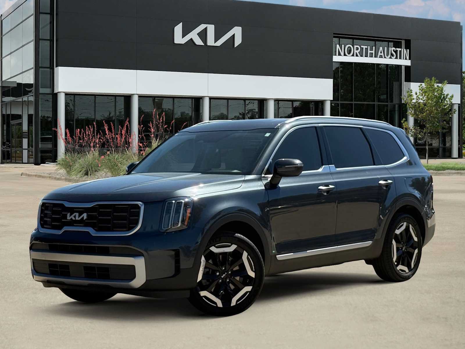 Used 2023 Kia Telluride S w/ S Sunroof Package FWD image 1