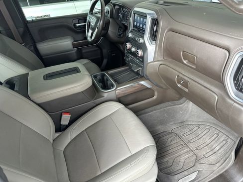 Used 2021 GMC Sierra 1500 SLT w/ SLT Convenience Package image 39