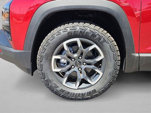 New 2026 Chevrolet Equinox ACTIV w/ Convenience Package III FWD image 10