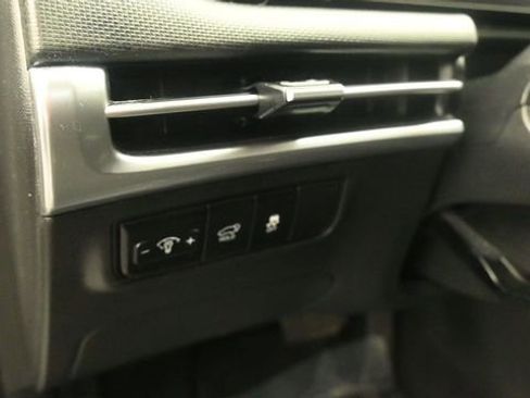 Used 2025 Hyundai Tucson SEL FWD image 14