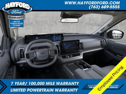New 2026 Ford Expedition Active AWD/4WD image 11