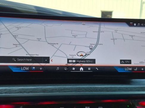 Used 2025 BMW 740i RWD image 32