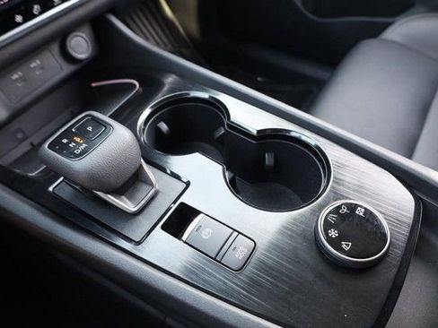 Certified 2024 Nissan Rogue SL AWD/4WD image 16
