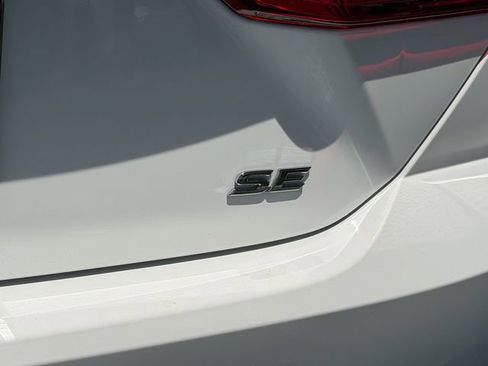 Certified 2025 Toyota Camry SE w/ Convenience Package FWD image 16