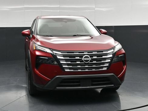 Used 2025 Nissan Rogue SV AWD/4WD image 5
