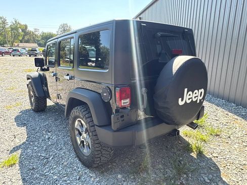 Used 2015 Jeep Wrangler Unlimited Sport w/ Max Tow Package AWD/4WD image 7