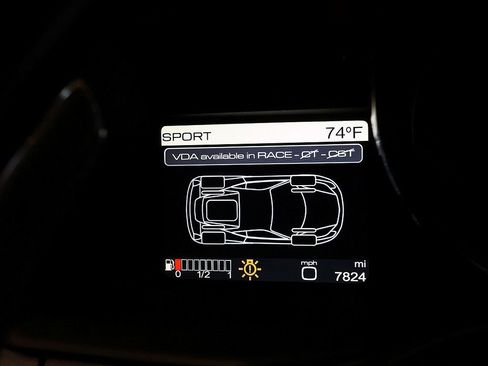 Used 2011 Ferrari 458 Italia Coupe RWD image 95