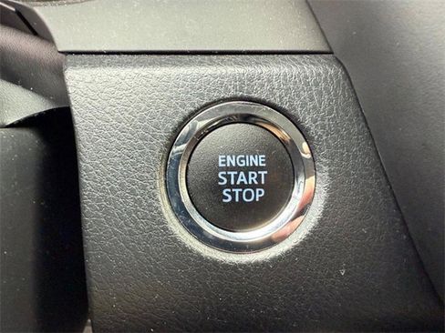 Used 2022 Toyota Camry XSE image 22