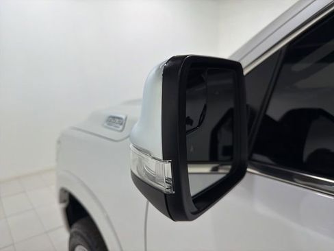 Used 2021 RAM 1500 Limited w/ Bed Utility Group AWD/4WD image 9
