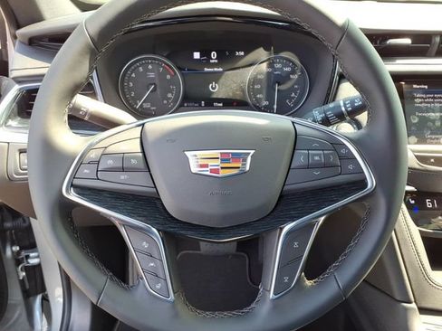 New 2026 Cadillac XT5 Premium Luxury w/ Driver Assist Package FWD image 14