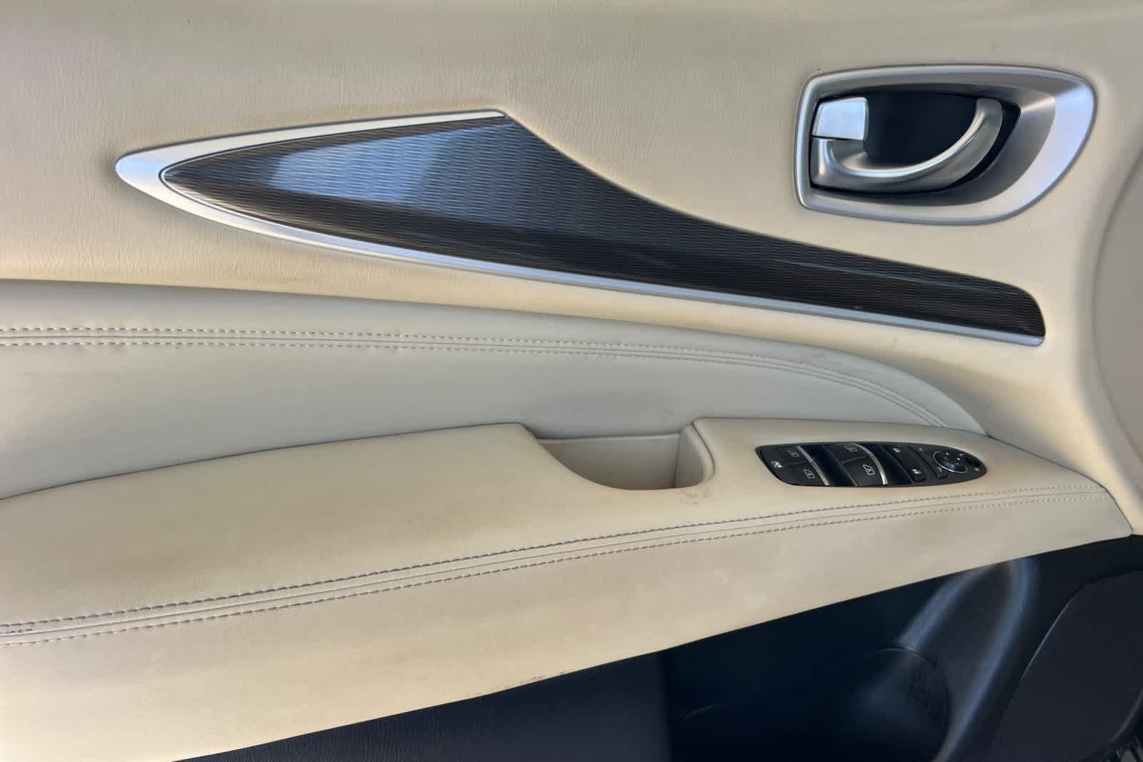 Used 2020 INFINITI QX60 Pure FWD image 12