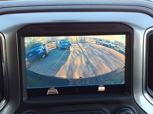 Used 2021 Chevrolet Silverado 1500 RST image 12