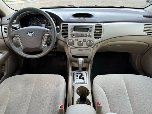 Used 2008 Kia Optima LX image 18