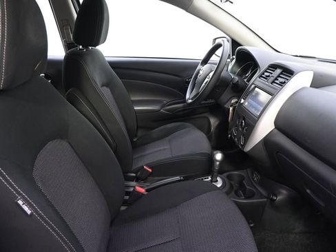 Used 2019 Nissan Versa SV FWD image 16