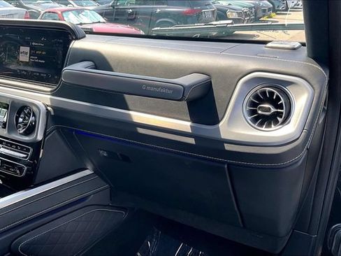 Certified 2022 Mercedes-Benz G 63 AMG 4MATIC image 14