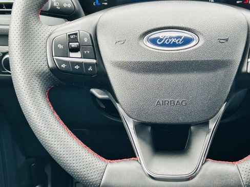 Used 2023 Ford Escape ST-Line w/ Tech Pack #1 AWD/4WD image 19