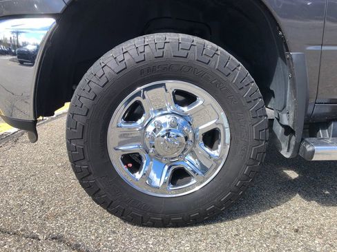 Used 2018 RAM 2500 Tradesman w/ Chrome Appearance Group AWD/4WD image 15