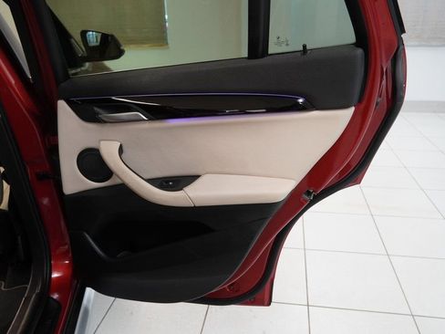 Used 2020 BMW X1 xDrive28i w/ Premium Package image 23