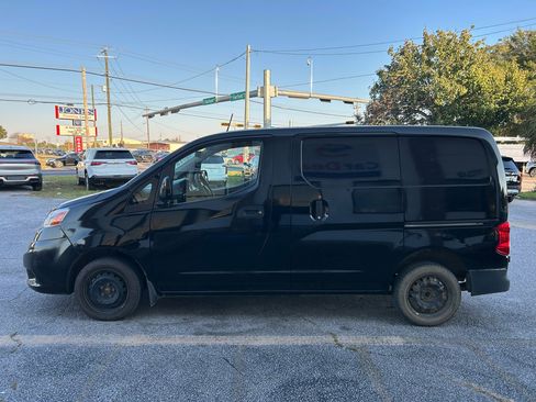 Used 2015 Nissan NV200 SV w/ Technology Package image 4