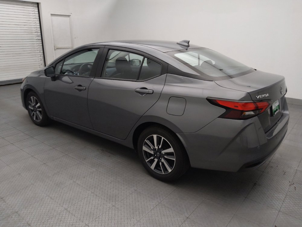 Used 2025 Nissan Versa SV FWD image 3