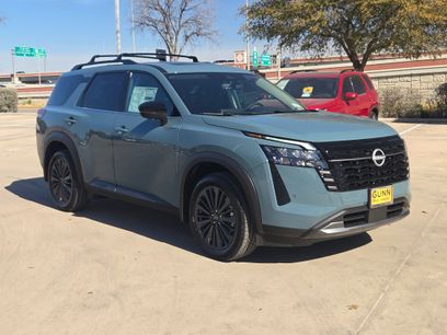 New 2026 Nissan Pathfinder SL