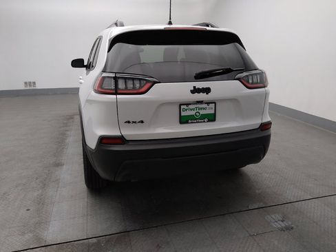 Used 2023 Jeep Cherokee Altitude Lux image 6