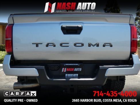 Used 2025 Toyota Tacoma TRD Sport RWD image 14