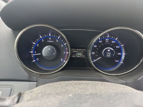 Used 2011 Hyundai Sonata GLS FWD image 22