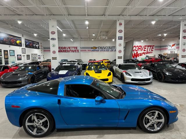 Used 2010 Chevrolet Corvette Coupe w/ Preferred Equipment Group RWD image 5