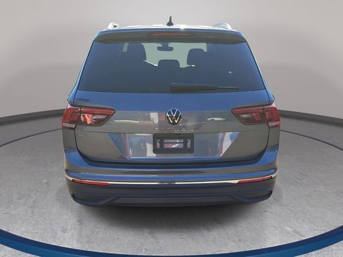 Used 2024 Volkswagen Tiguan SE FWD image 6